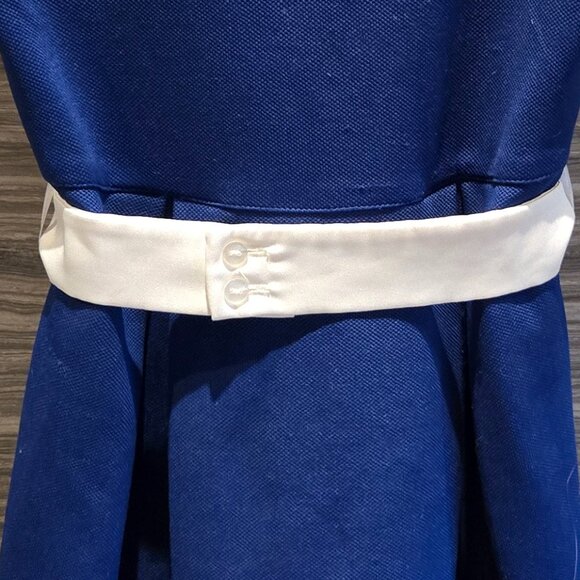 Girls Blue Cap Sleeve Dress with White Belt Size 6 - Picture 2 of 4